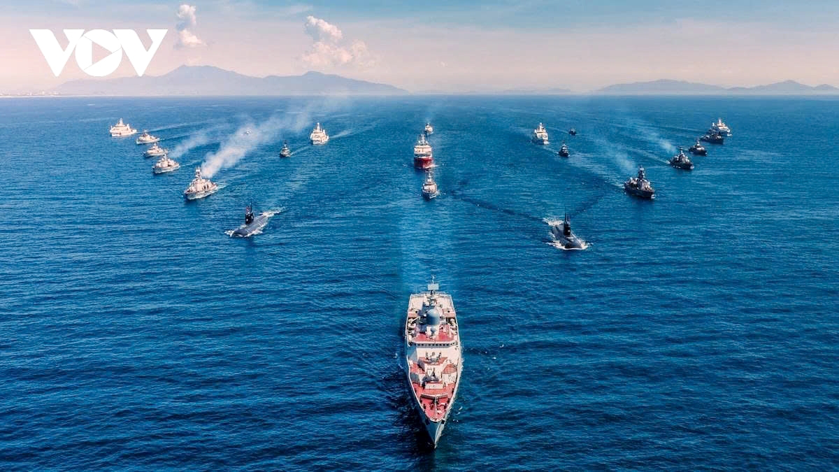 Vietnamese Navy showcases strength in National Day naval parade